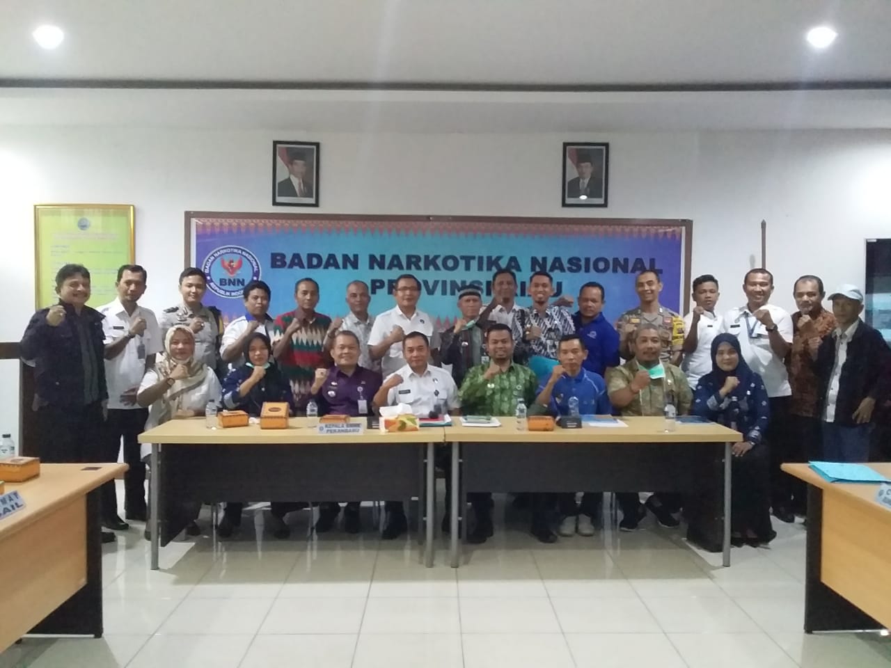 EMPAT KELURAHAN "BERSINAR" DI KOTA PEKANBARU EMPAT KELURAHAN "BERSINAR" DI KOTA PEKANBARU
